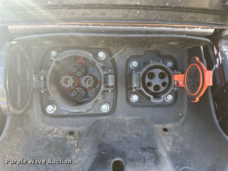 image for item DH1848 2012 Nissan Leaf