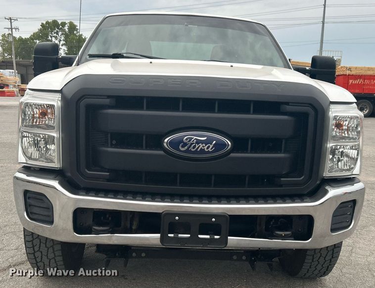 image for item DJ6332 2016 Ford F250 Super Duty  SuperCab pickup truck