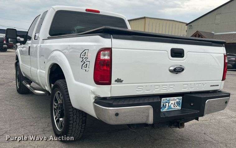 image for item DJ6332 2016 Ford F250 Super Duty  SuperCab pickup truck