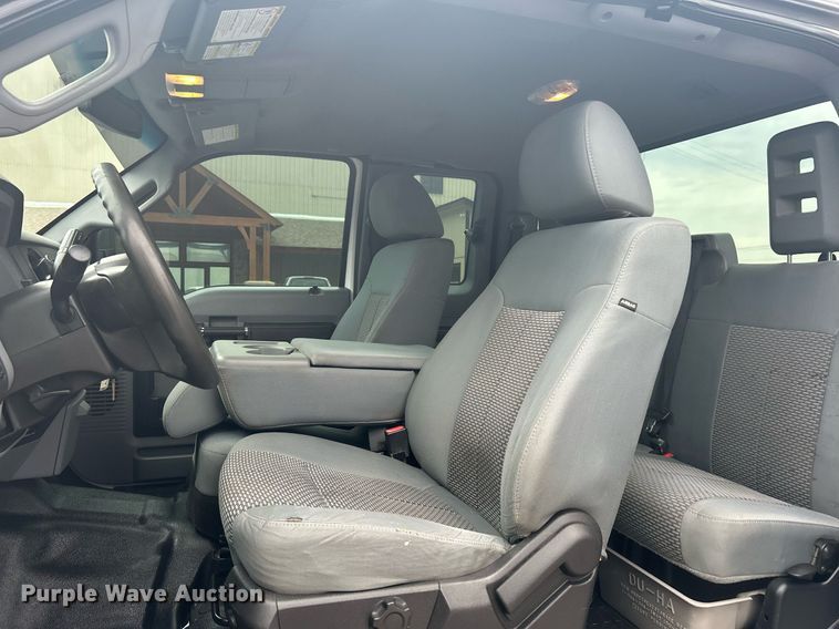 image for item DJ6332 2016 Ford F250 Super Duty  SuperCab pickup truck