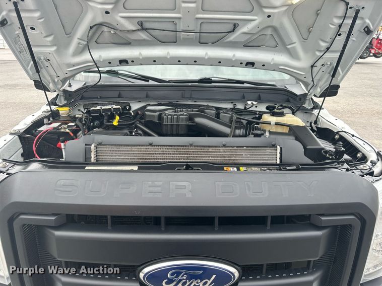 image for item DJ6332 2016 Ford F250 Super Duty  SuperCab pickup truck