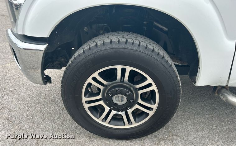 image for item DJ6332 2016 Ford F250 Super Duty  SuperCab pickup truck