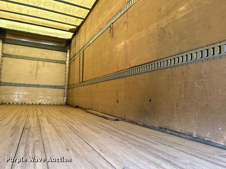 image for item DJ6336 2016 Peterbilt 330  box truck