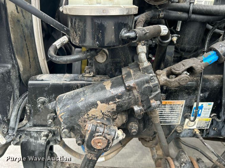 image for item DJ6336 2016 Peterbilt 330  box truck