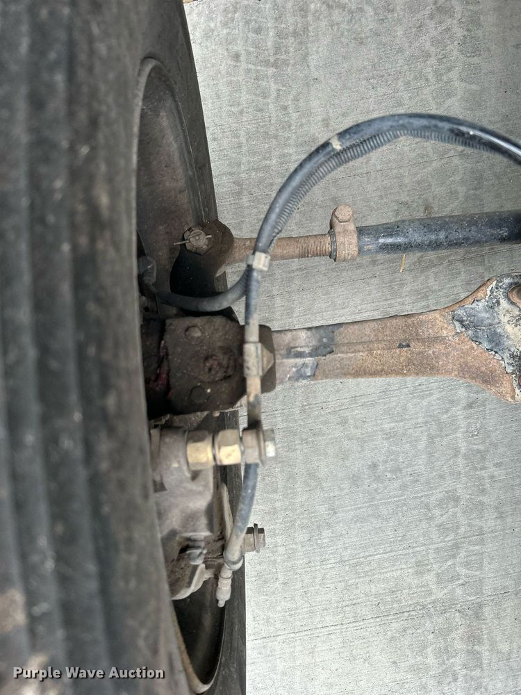 image for item DJ6336 2016 Peterbilt 330  box truck