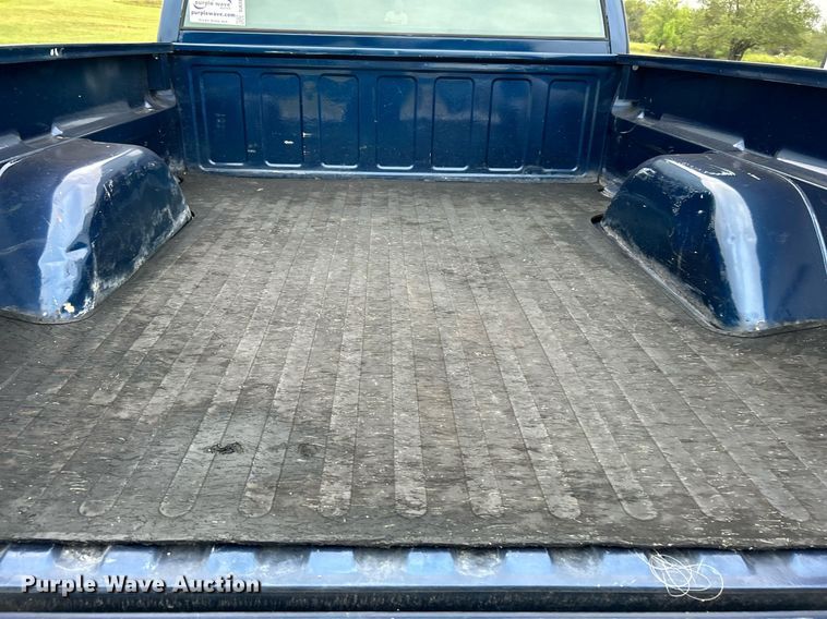 image for item DJ6338 1993 Chevrolet 1500  Ext. Cab pickup truck