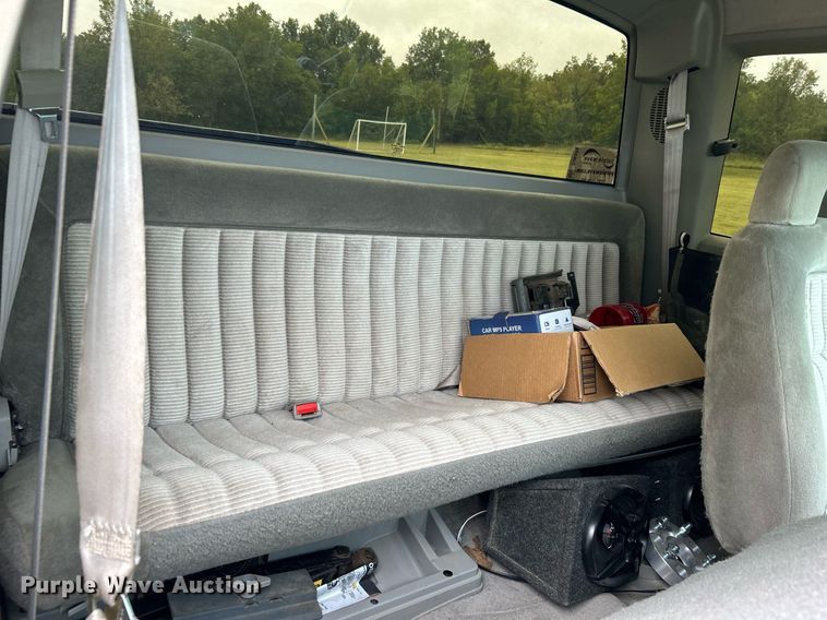 image for item DJ6338 1993 Chevrolet 1500  Ext. Cab pickup truck