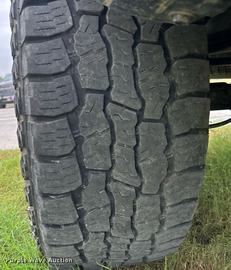 image for item DJ6338 1993 Chevrolet 1500  Ext. Cab pickup truck