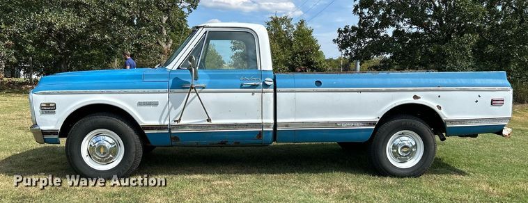image for item DJ6341 1972 Chevrolet C20  pickup truck