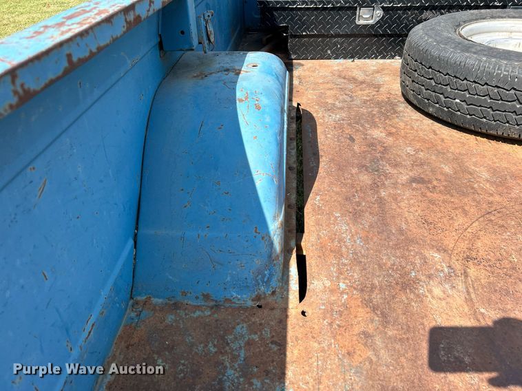 image for item DJ6341 1972 Chevrolet C20  pickup truck