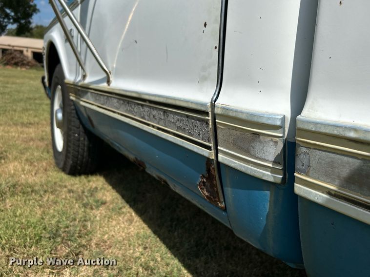 image for item DJ6341 1972 Chevrolet C20  pickup truck