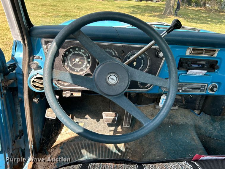 image for item DJ6341 1972 Chevrolet C20  pickup truck