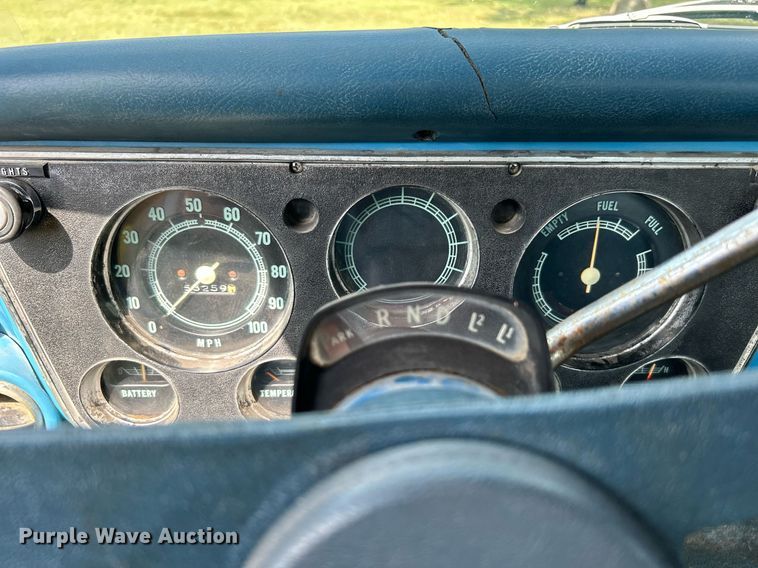 image for item DJ6341 1972 Chevrolet C20  pickup truck