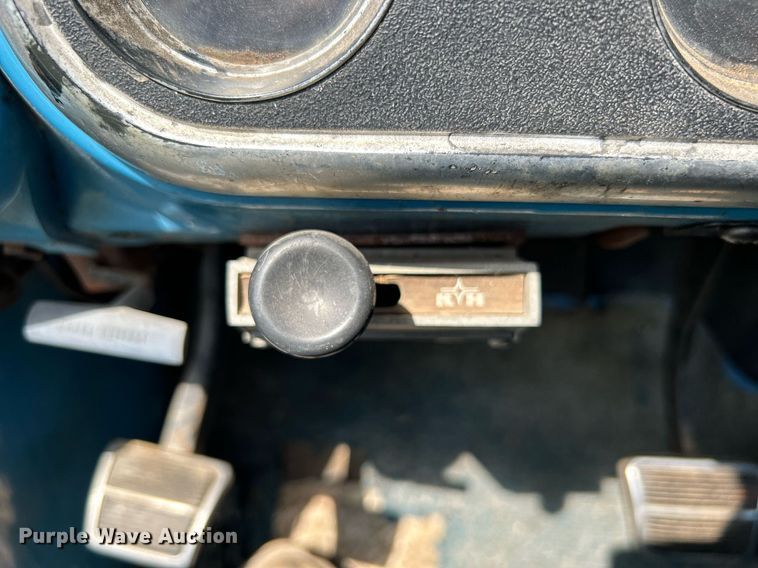 image for item DJ6341 1972 Chevrolet C20  pickup truck