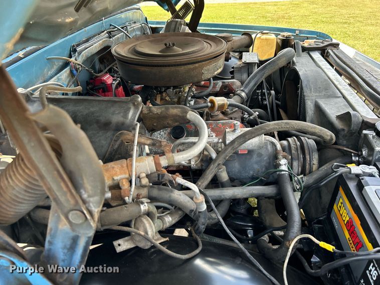 image for item DJ6341 1972 Chevrolet C20  pickup truck