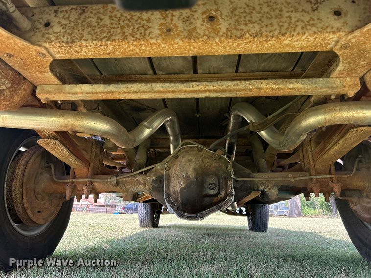 image for item DJ6341 1972 Chevrolet C20  pickup truck