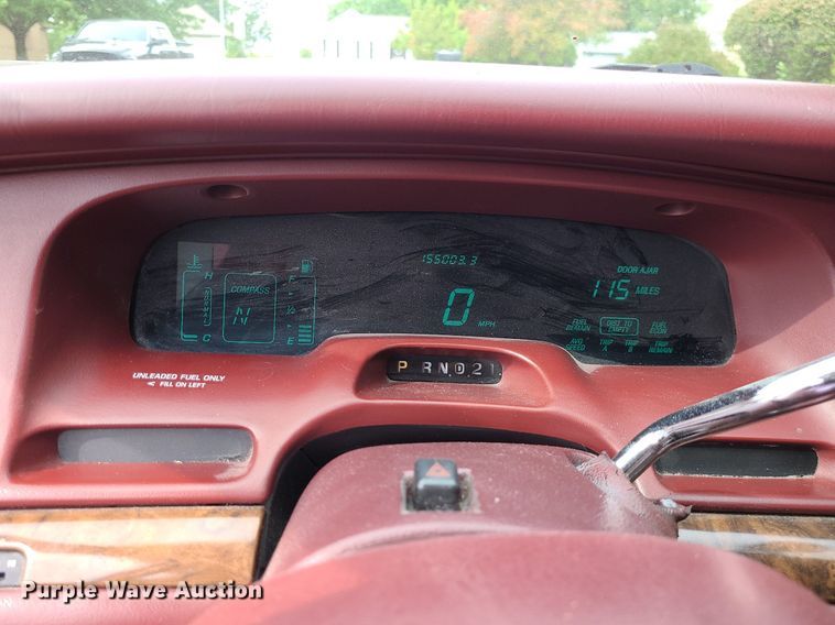 image for item DK4093 1996 Lincoln Town Car