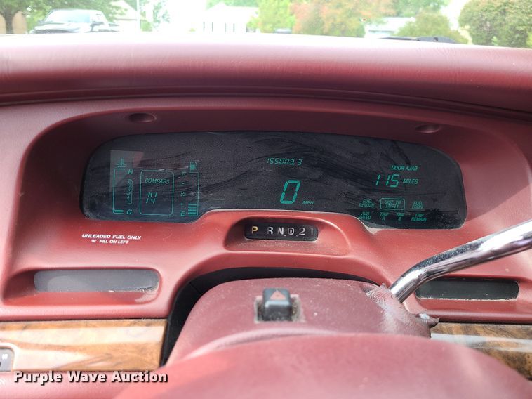 image for item DK4093 1996 Lincoln Town Car