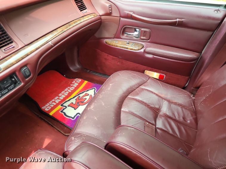 image for item DK4093 1996 Lincoln Town Car