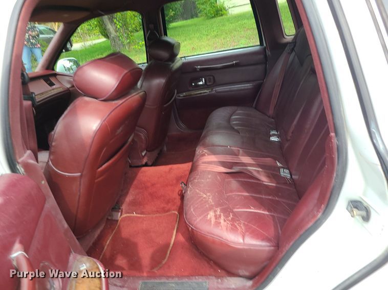 image for item DK4093 1996 Lincoln Town Car