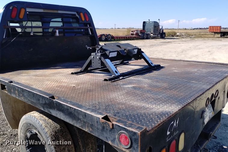 image for item DK8806 2001 Dodge Ram 3500  Quad Cab flatbed pickup truck