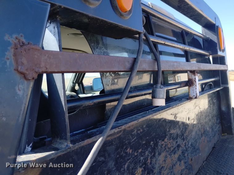 image for item DK8806 2001 Dodge Ram 3500  Quad Cab flatbed pickup truck