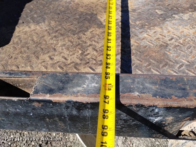 image for item DK8806 2001 Dodge Ram 3500  Quad Cab flatbed pickup truck