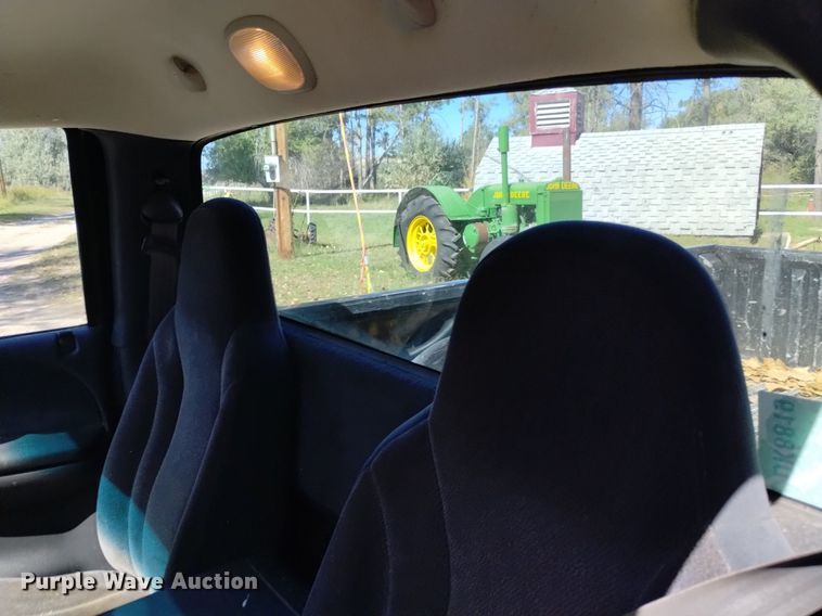 image for item DK8819 2000 Dodge Dakota  pickup truck