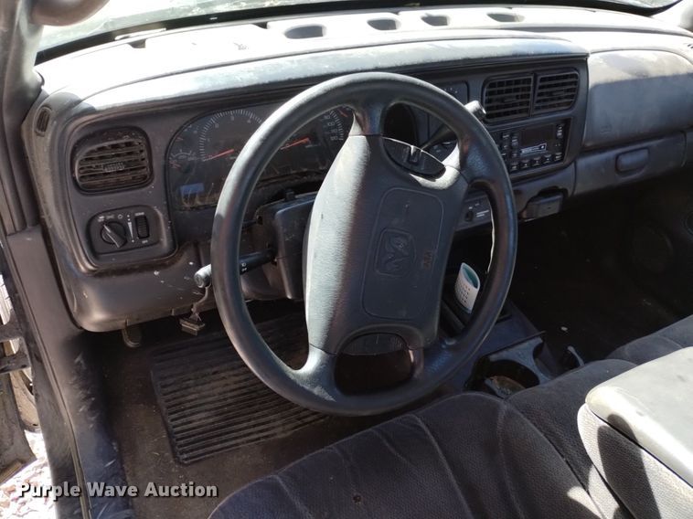 image for item DK8819 2000 Dodge Dakota  pickup truck