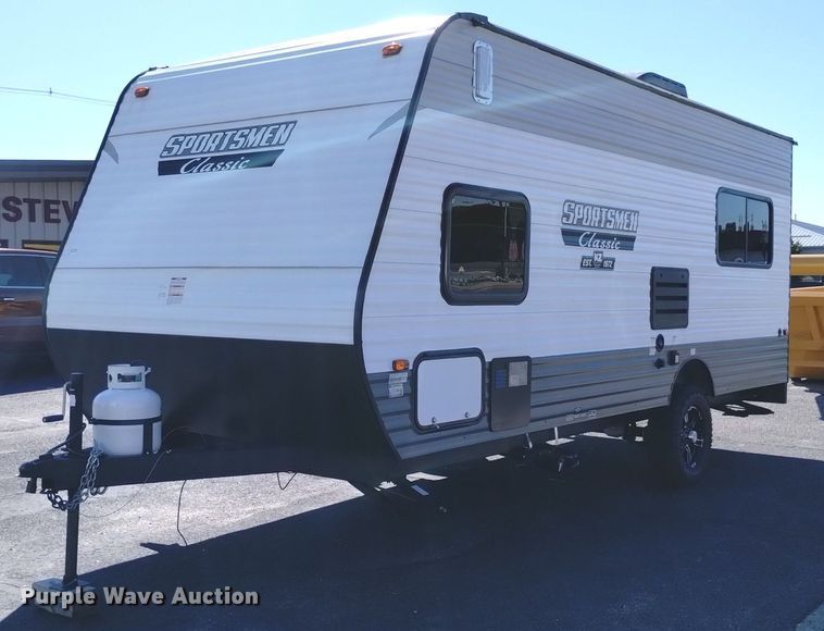 image for item DK8822 2022 KZ Sportsman Classic toy hauler camper