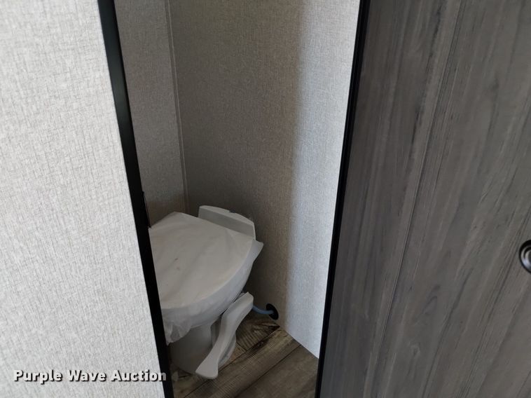 image for item DK8822 2022 KZ Sportsman Classic toy hauler camper