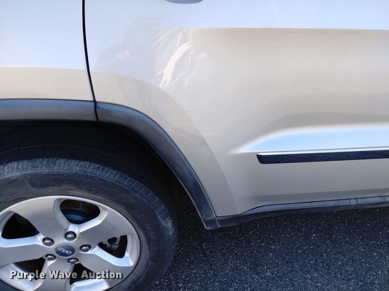 image for item DK8825 2012 Jeep Grand Cherokee  SUV