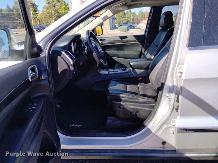 image for item DK8825 2012 Jeep Grand Cherokee  SUV