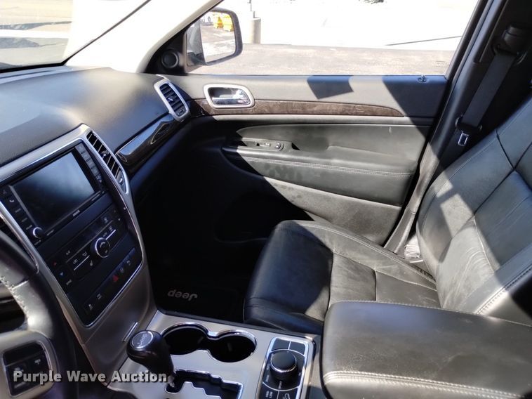 image for item DK8825 2012 Jeep Grand Cherokee  SUV