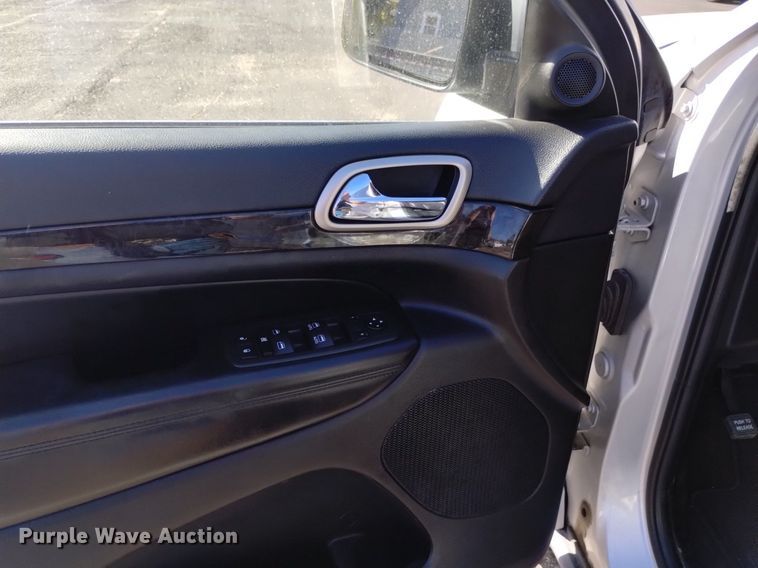 image for item DK8825 2012 Jeep Grand Cherokee  SUV