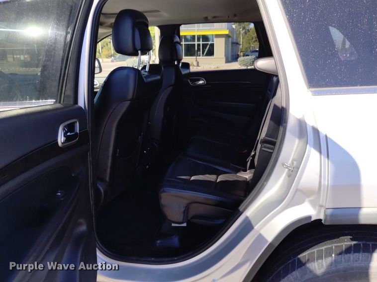 image for item DK8825 2012 Jeep Grand Cherokee  SUV