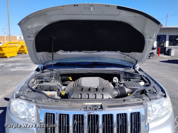 image for item DK8825 2012 Jeep Grand Cherokee  SUV