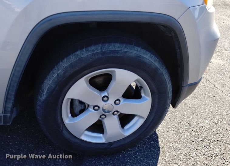 image for item DK8825 2012 Jeep Grand Cherokee  SUV