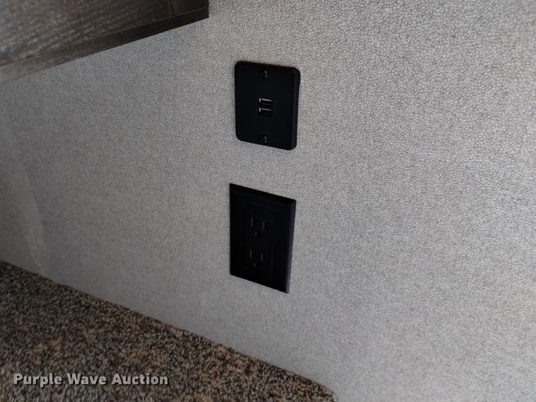 image for item DK8837 2020 Keystone Springdale Mini camper