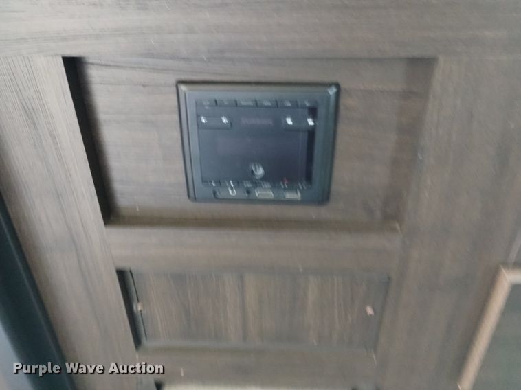 image for item DK8837 2020 Keystone Springdale Mini camper