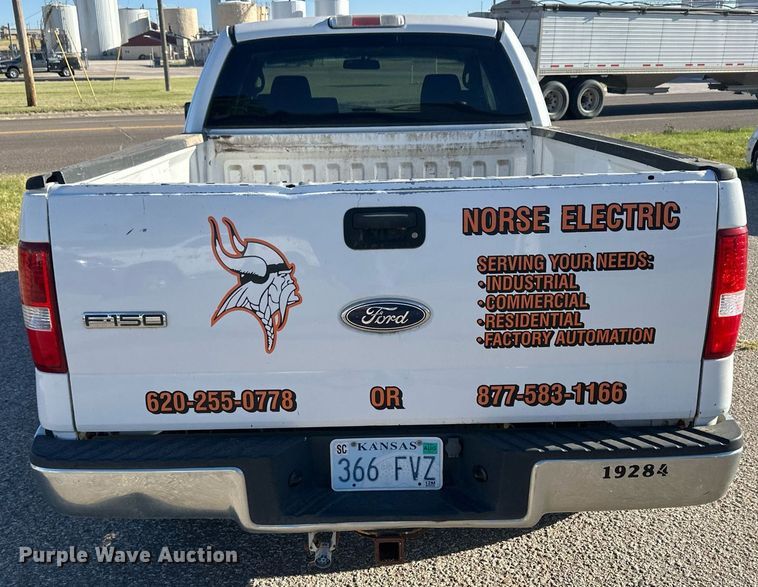 image for item DM2620 2005 Ford F150  SuperCab pickup truck