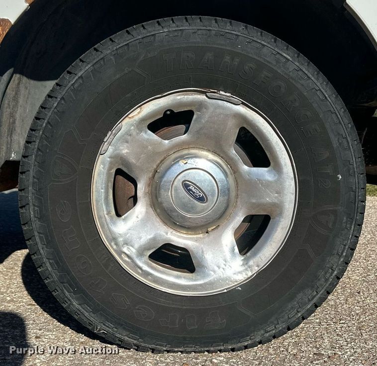 image for item DM2620 2005 Ford F150  SuperCab pickup truck