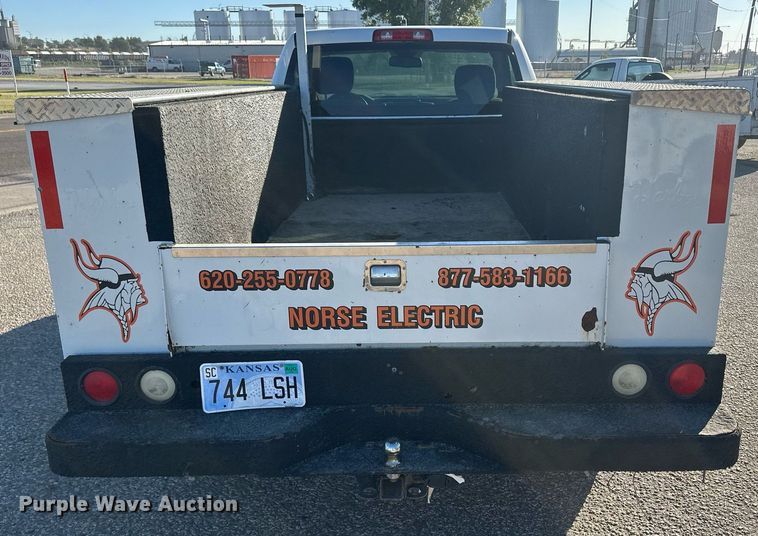 image for item DM2622 2013 Dodge Ram 2500HD  utility bed pickup truck