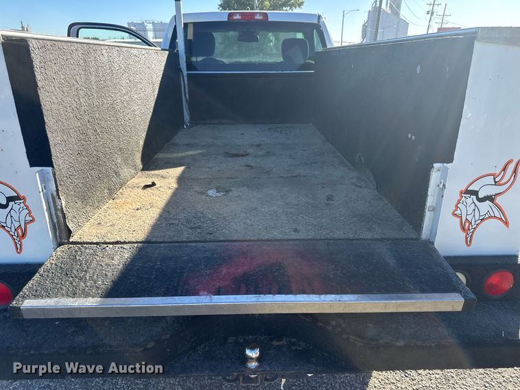 image for item DM2622 2013 Dodge Ram 2500HD  utility bed pickup truck