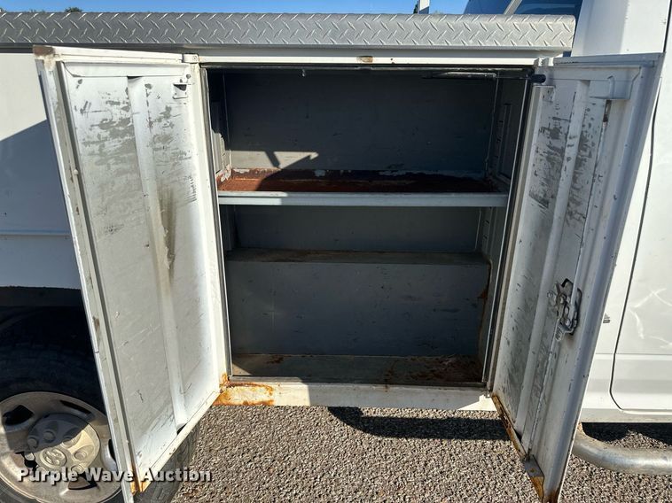 image for item DM2622 2013 Dodge Ram 2500HD  utility bed pickup truck