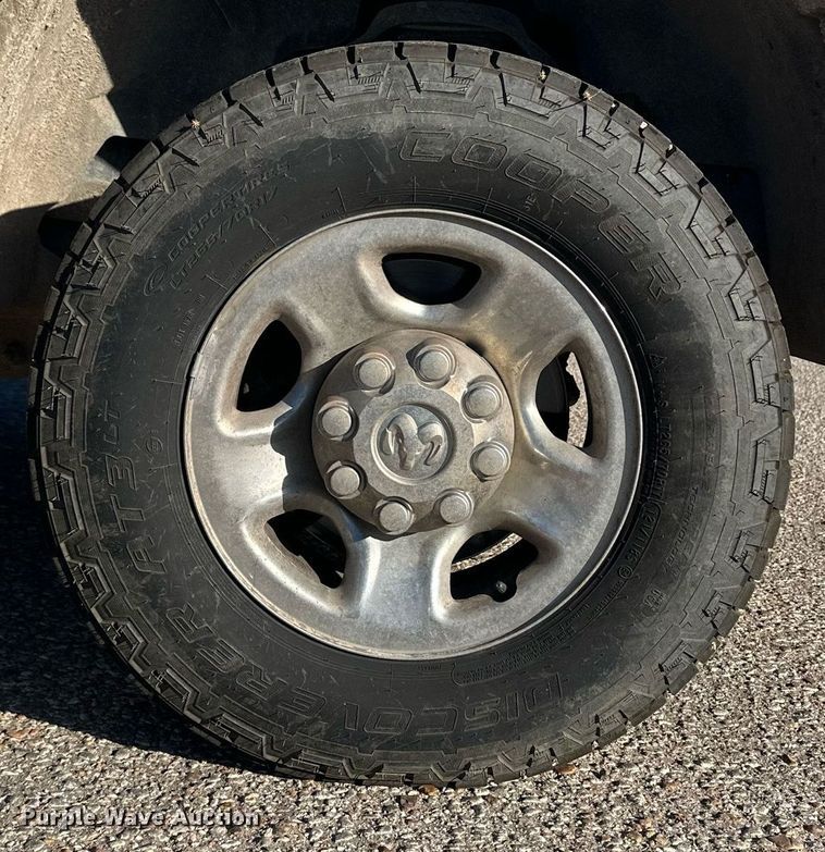 image for item DM2622 2013 Dodge Ram 2500HD  utility bed pickup truck