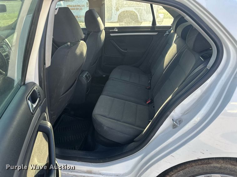 image for item DM2623 2010 Volkswagen Jetta