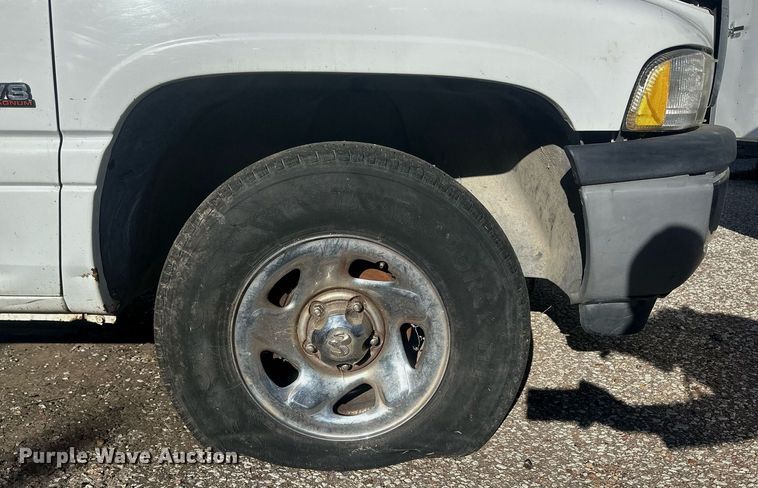 image for item DM2624 2001 Dodge Ram 1500