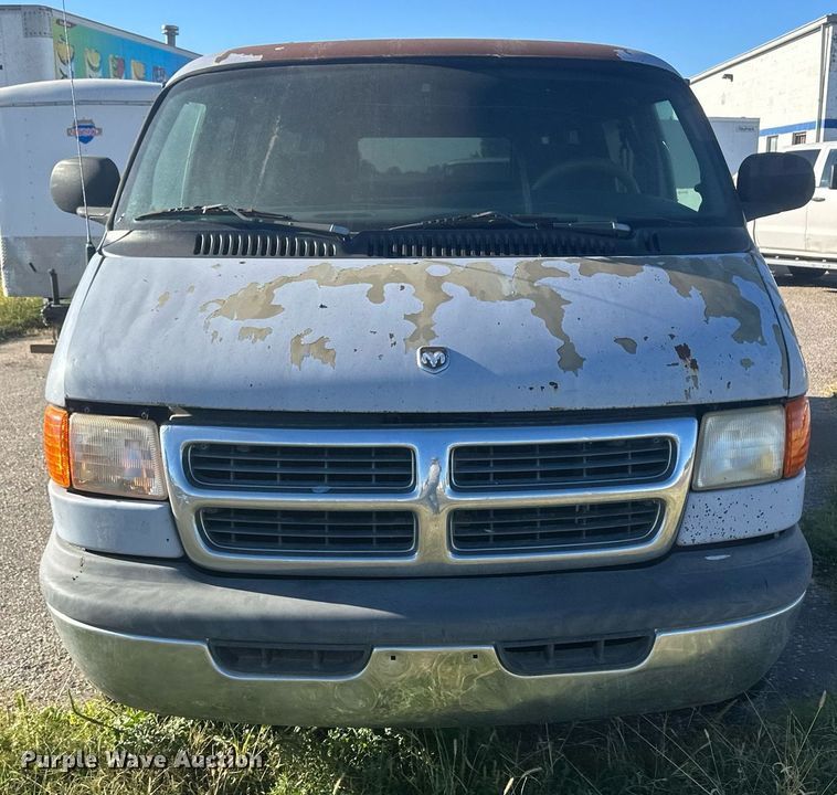 image for item DM2625 1999 Dodge Ram Wagon 3500  van