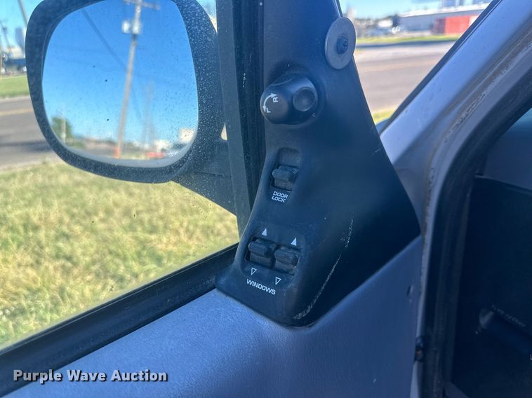 image for item DM2625 1999 Dodge Ram Wagon 3500  van